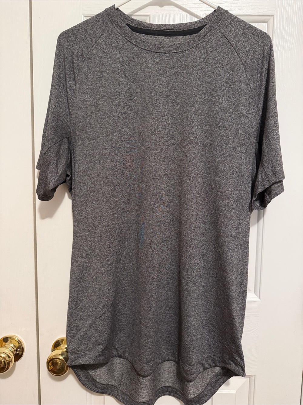 lululemon athletica Men's Charcoal Heather Short Sleeve Performance Tee